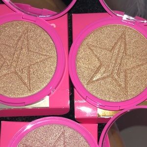 Jeffree star highlighter